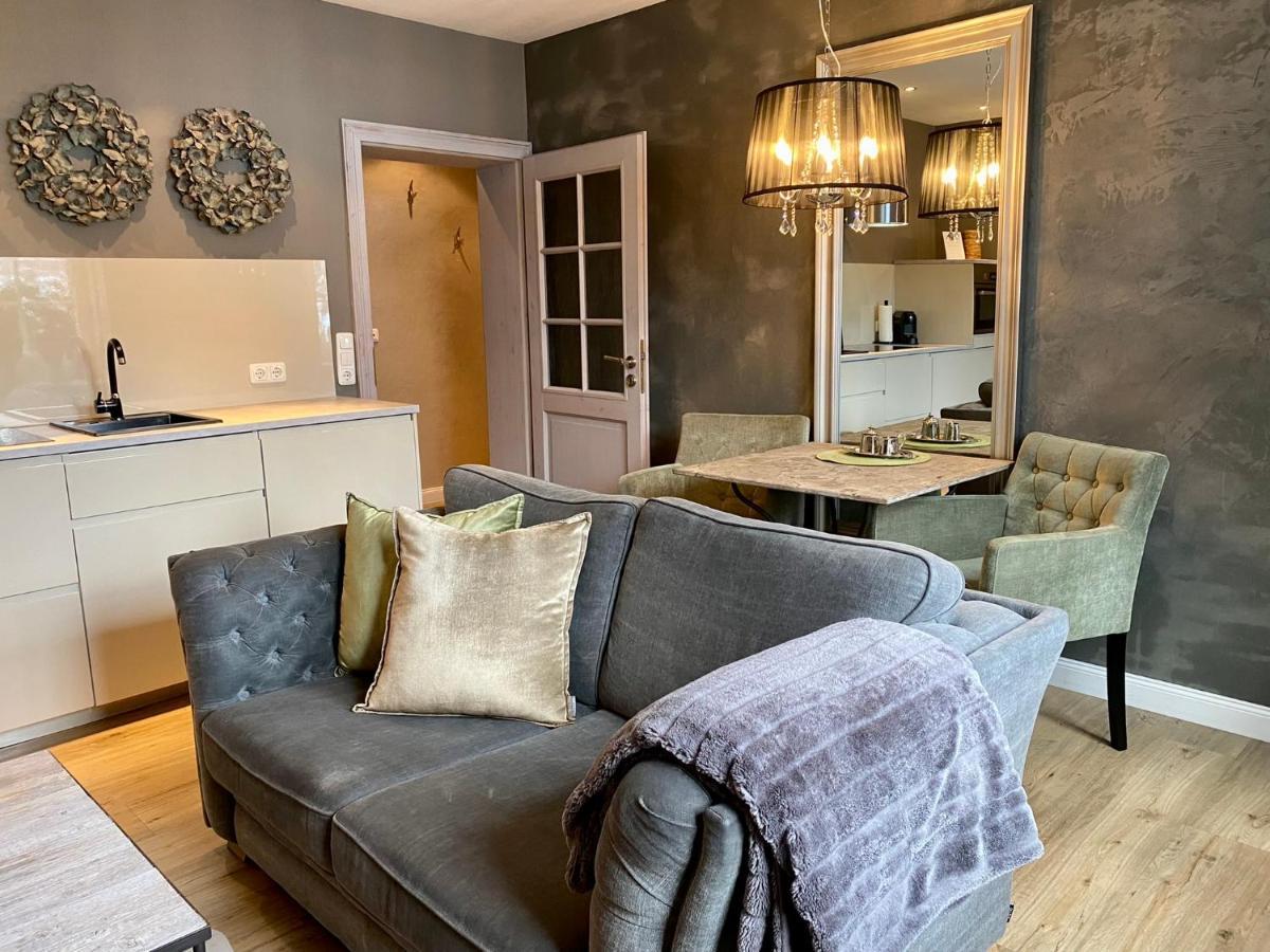 Country-Suites By Verdino Living - Apartments & Suites (Adults Only) برونلاغ المظهر الخارجي الصورة
